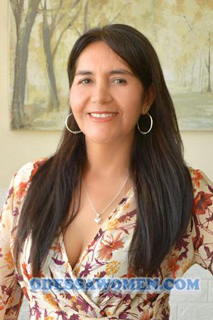 223218 - Ruth Age: 49 - Peru