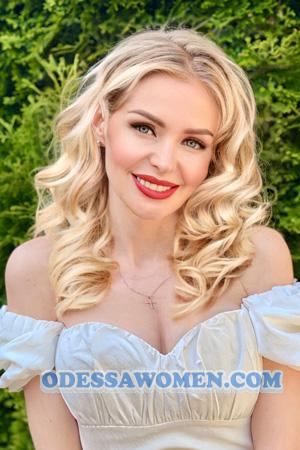 223353 - Elena Age: 40 - Ukraine