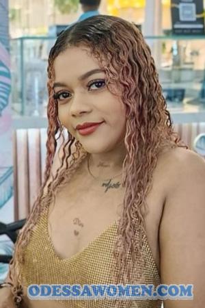223532 - Yulieth Age: 33 - Colombia