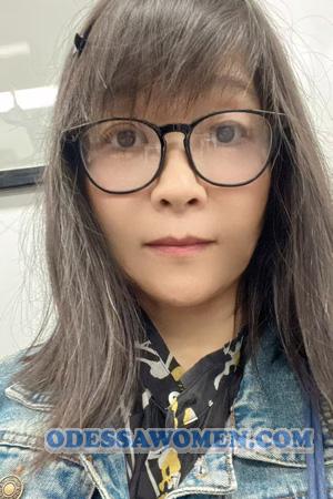 223613 - Ivy Age: 57 - China
