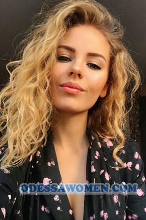 223688 - Oleksandra Age: 25 - Ukraine
