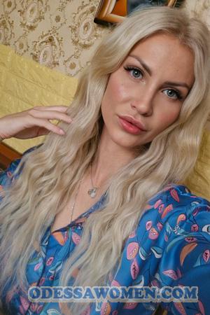 224573 - Anastasia Age: 36 - Ukraine