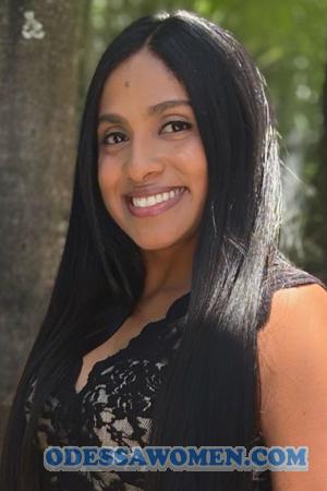 224611 - Michelle Age: 34 - Colombia