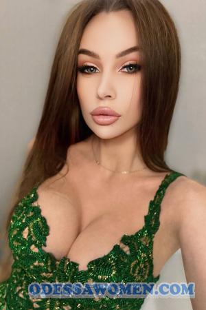 225052 - Anastasiia Age: 25 - Ukraine