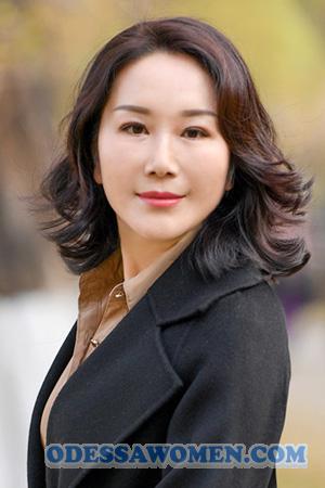 225873 - Yali Age: 52 - China