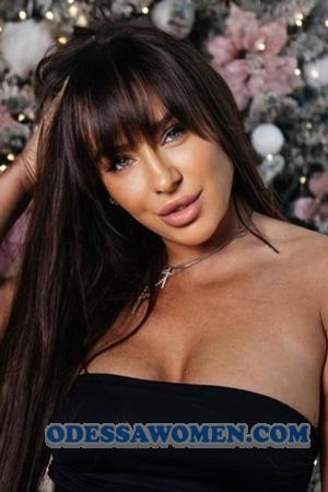 225985 - Nadiia Age: 41 - Ukraine