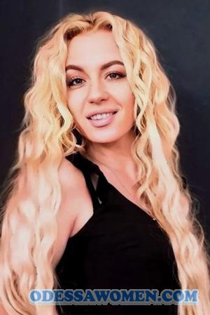 226071 - Anastasiia Age: 31 - Ukraine