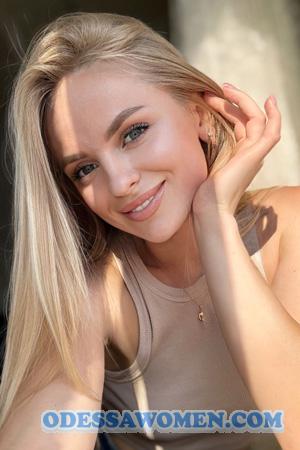 226124 - Alona Age: 26 - Ukraine