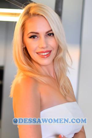 226152 - Anna Age: 40 - Ukraine