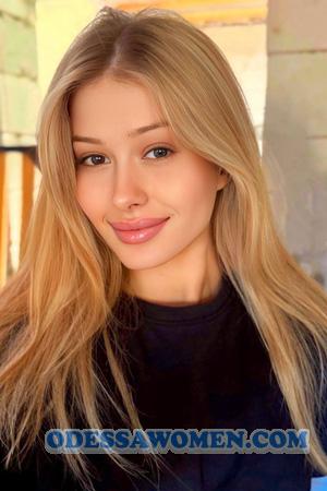 226206 - Yana Age: 25 - Ukraine