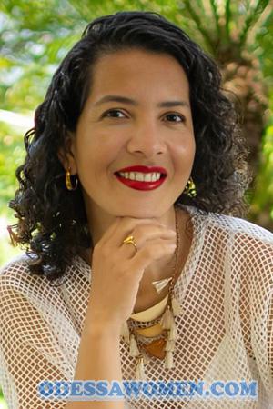 226330 - Leidy Age: 39 - Colombia