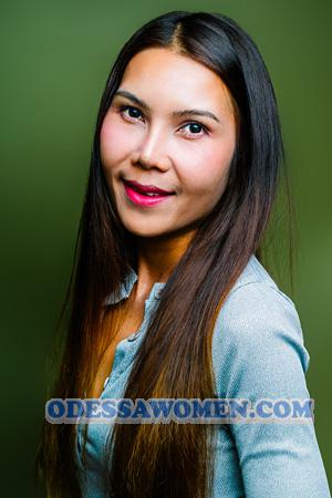 226431 - Nilawan Age: 37 - Thailand