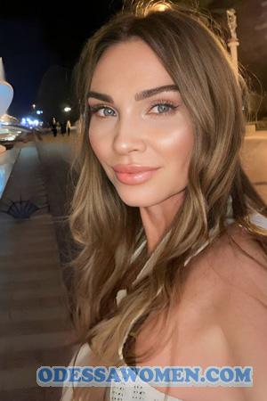 226527 - Khrystyna Age: 47 - Ukraine