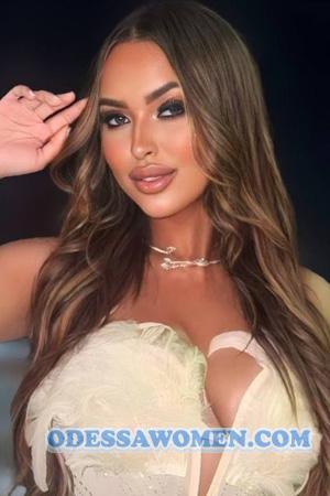 226981 - Beatriz Age: 23 - Brazil