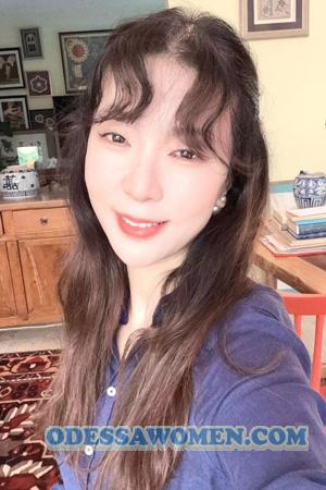 227217 - Eva Age: 54 - China