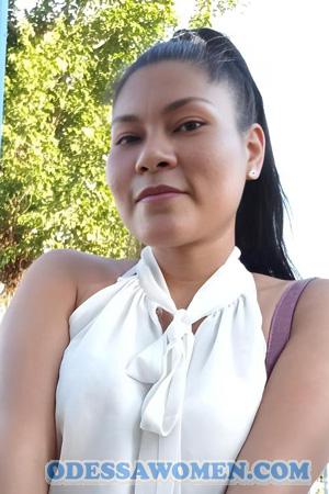 227516 - Ingrid Age: 26 - Peru