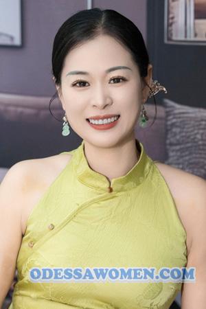 228015 - Miao Age: 41 - China