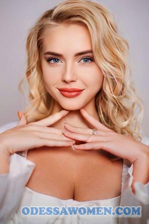 228177 - Daryna Age: 22 - Ukraine