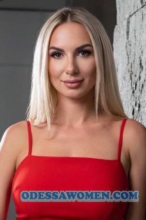228342 - Yelyzaveta Age: 40 - Ukraine