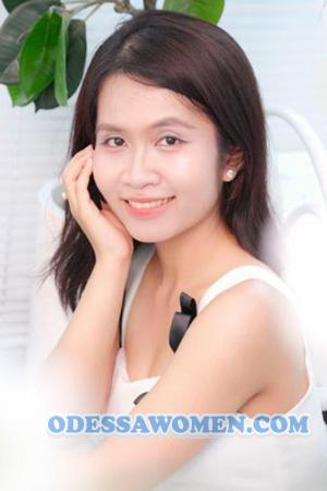228417 - Bang Chau Trinh Age: 29 - Vietnam