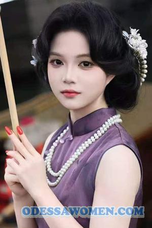 229043 - Weixue Age: 25 - China