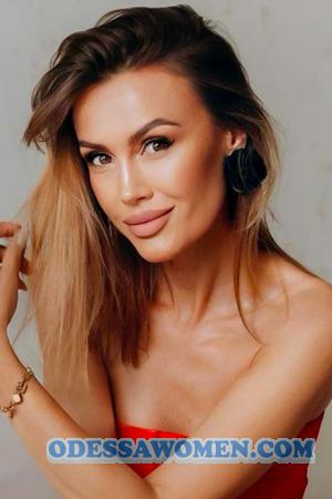 229384 - Viktoriia Age: 42 - Ukraine
