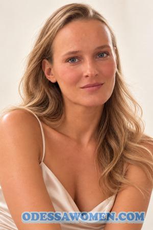 229401 - Maryna Age: 38 - Ukraine