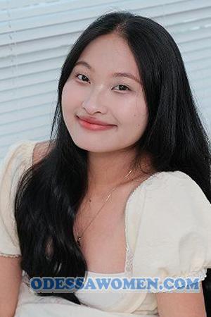 229437 - Thi Kieu Tien Age: 23 - Vietnam